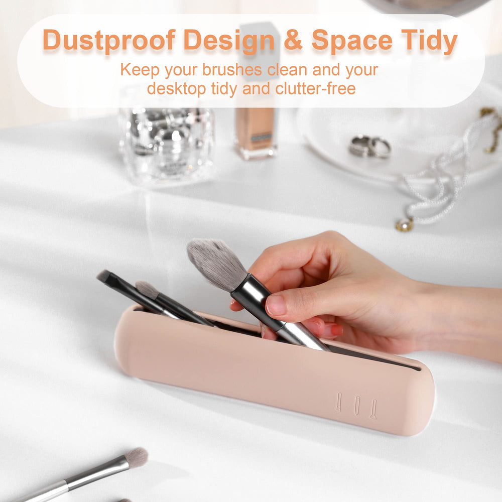 FERYES silicone brush holder portable design keeps brushes organized on the go.
