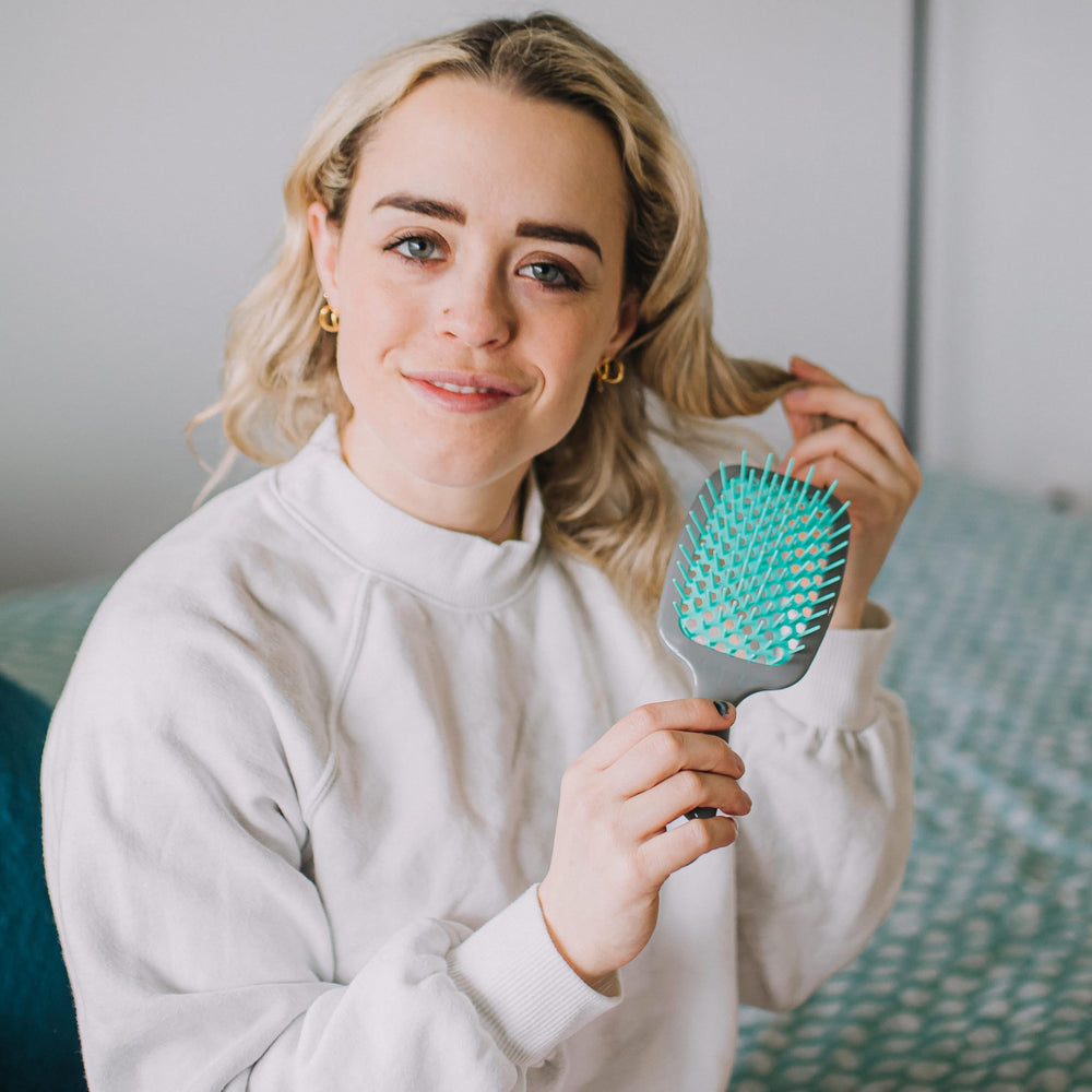 FHI Heat UNbrush suitable for all family members and hair types.