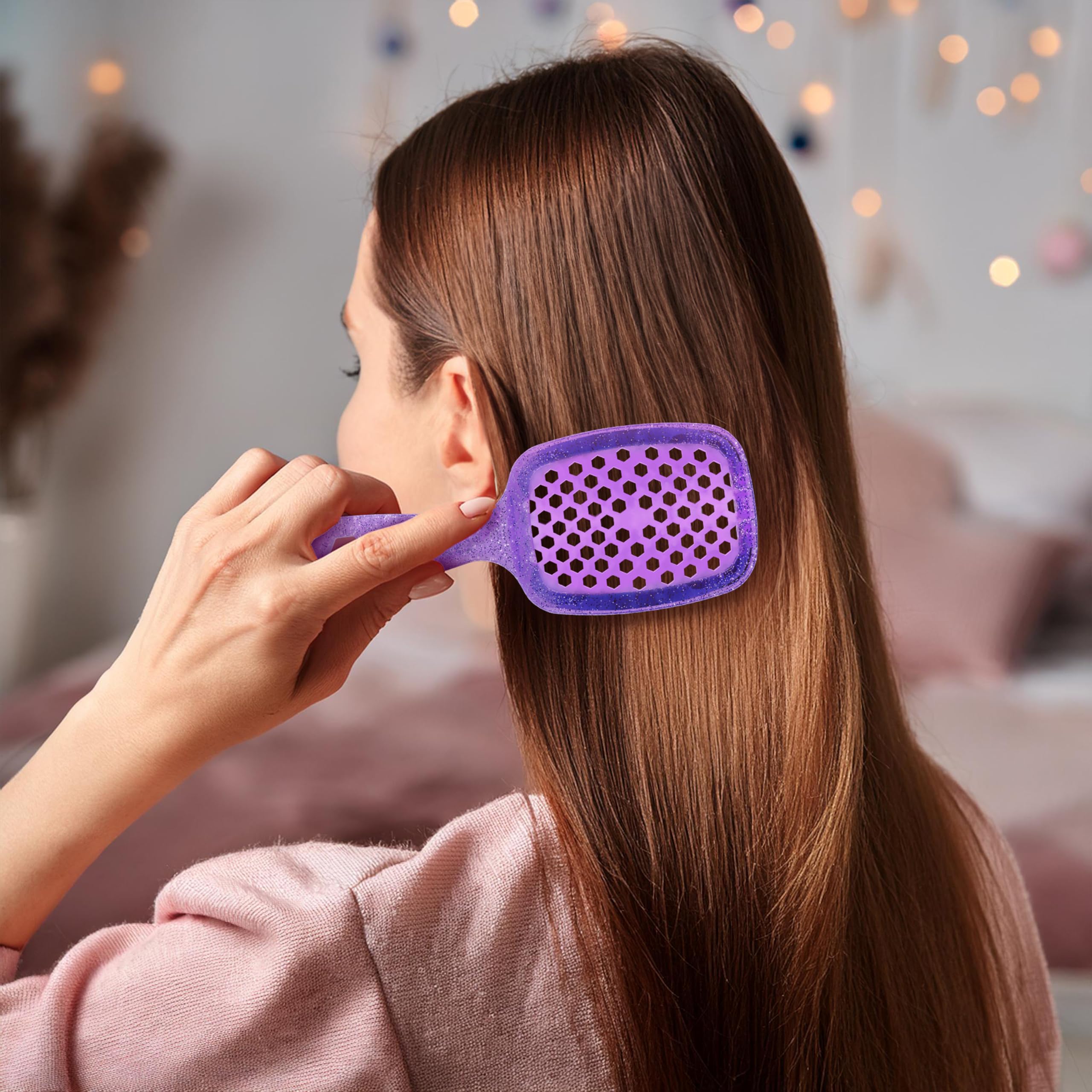 UNbrush Mini Detangler used on wet and dry hair for versatile detangling