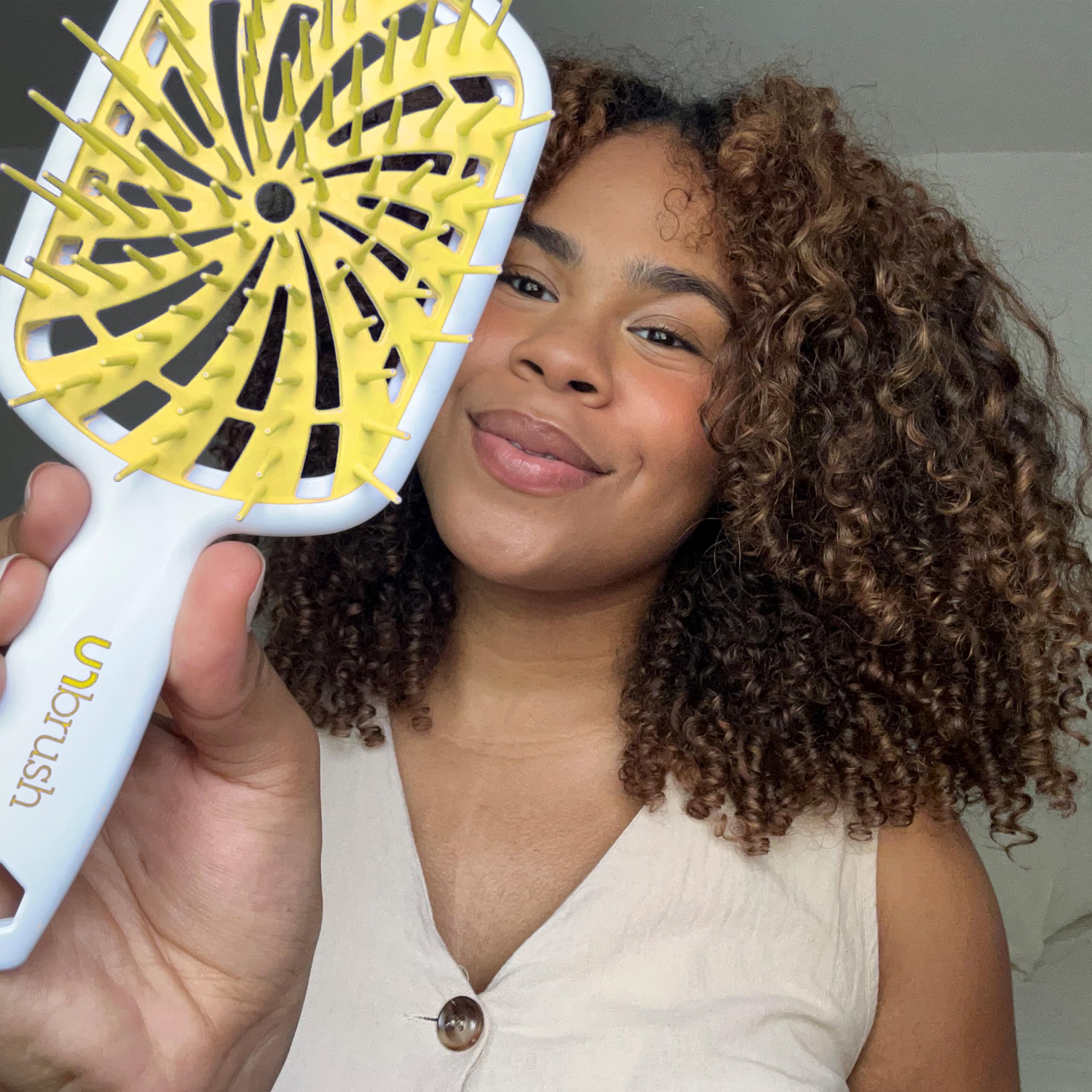 FHI Heat UNbrush Plus suitable for women, men, and children.