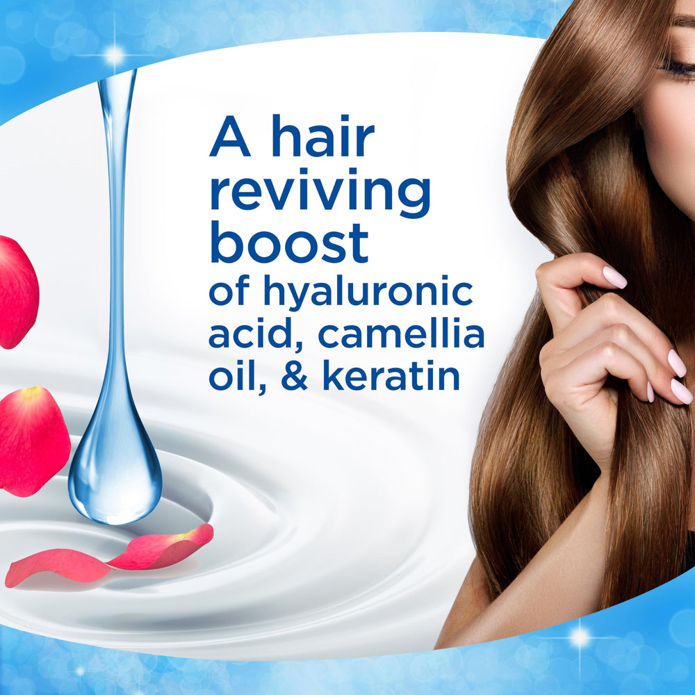 FINESSE Cabello seco y dañado revivido por acondicionador, textura más suave.