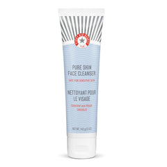 First Aid Beauty Pure Skin Cleanser en botella, limpieza suave para piel sensible