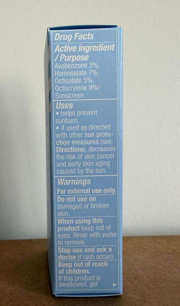 Fragrance-free, vegan formula suitable for sensitive skin