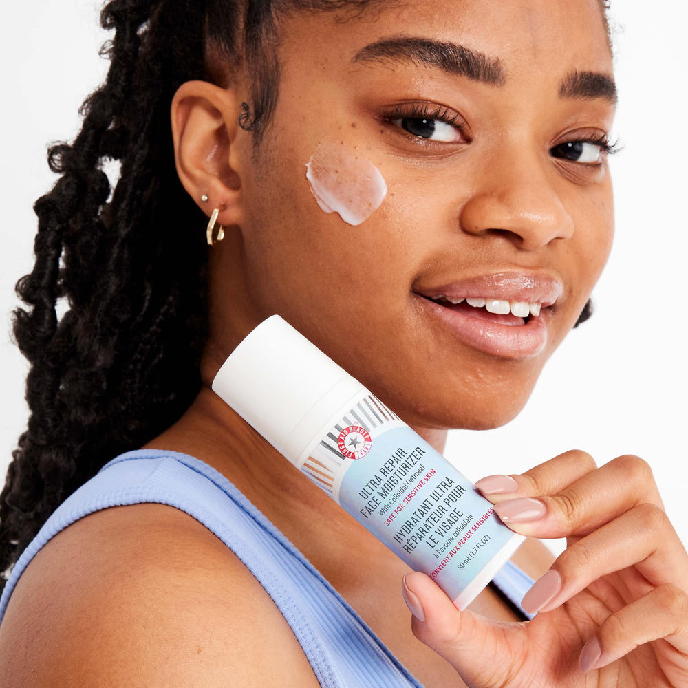 First Aid Beauty Ultra Repair Moisturizer colloidal oatmeal closeup highlighting soothing ingredients
