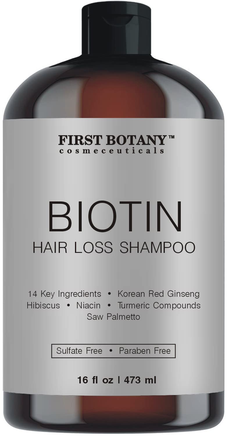 First Botany Cosmeceuticals shampoo en botella para favorecer el crecimiento del cabello.