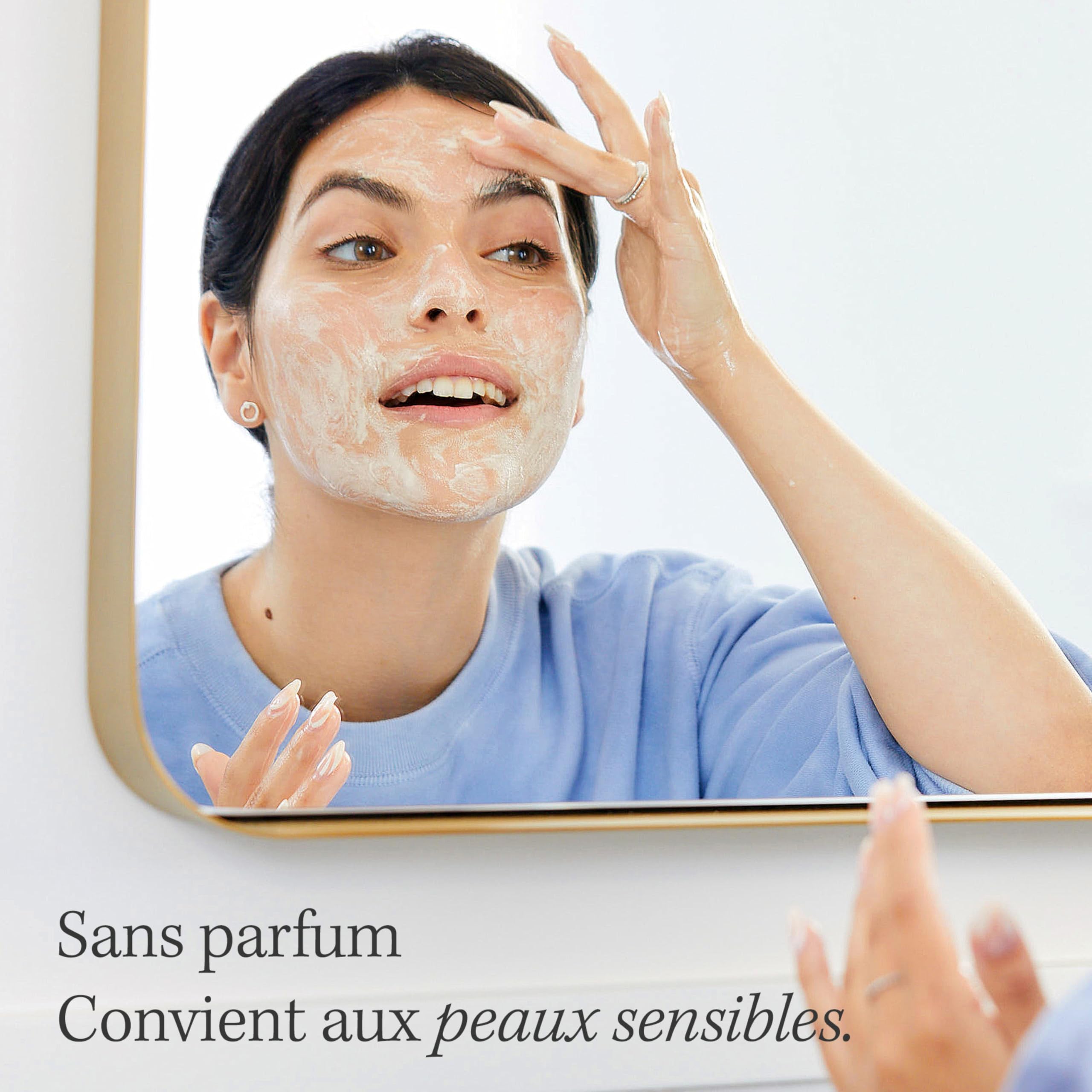 Packaging box displayed for a premium, fragrance-free cleanser.