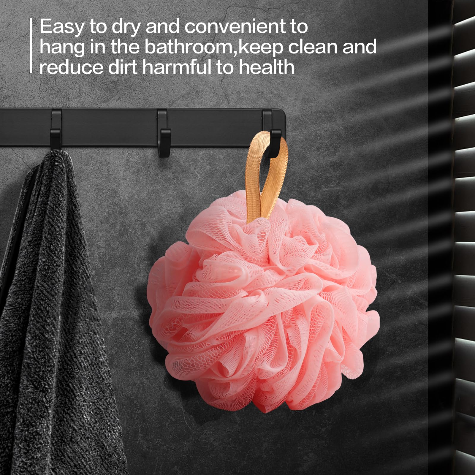 Fishent loofah's dense mesh builds rich foam quickly for cleansing.