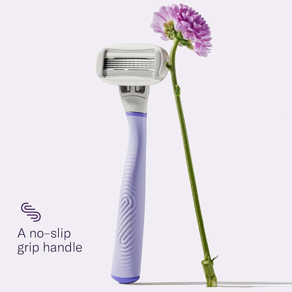Flamingo 360° comfort system with lubricating ribbon protects skin during shaving.