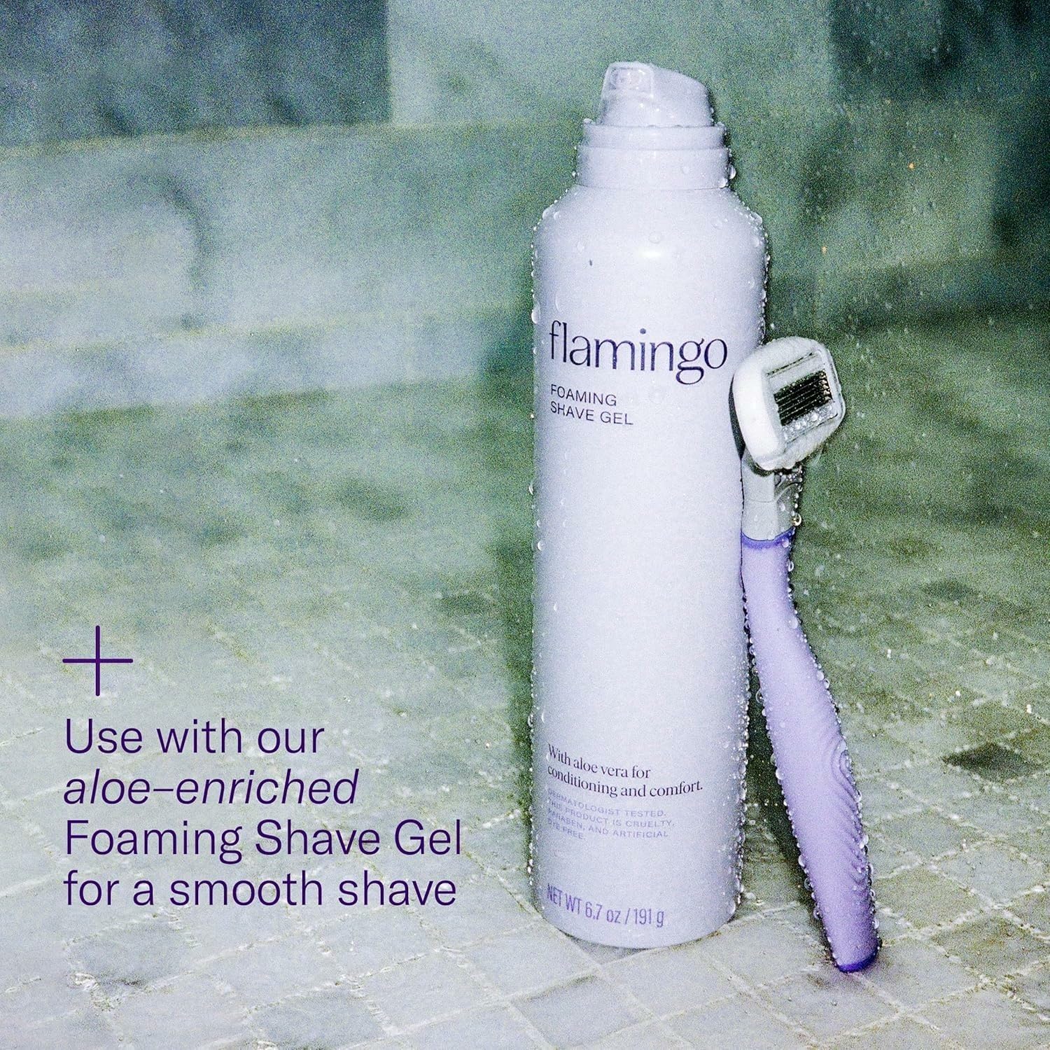Flamingo 360 Comfort System with lubricating ribbon protects skin during shaving.