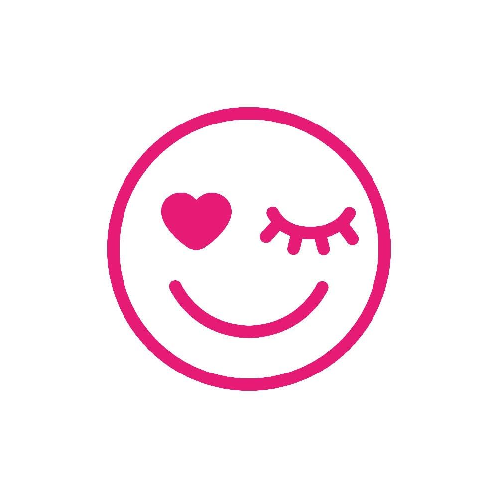 FLASHSERUM customer smile emphasizes satisfaction