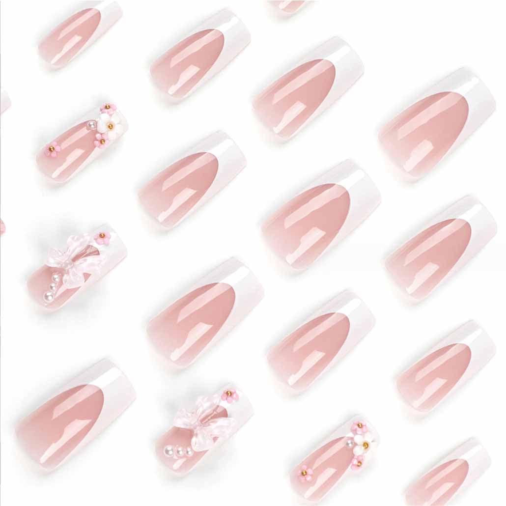 Uñas Foccna con acabado 3D brillante para look glamoroso