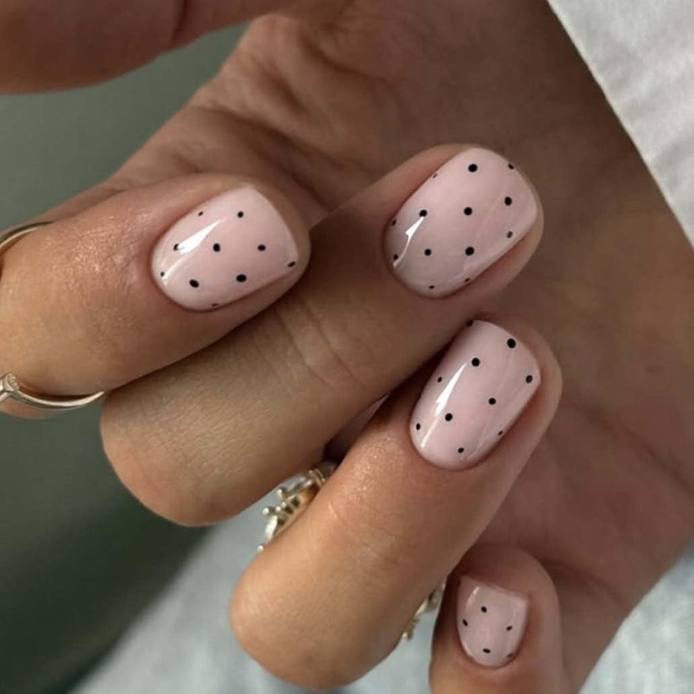 Unas postizas Foccna extras cortas cuadradas con lunares brillantes para un look rápido