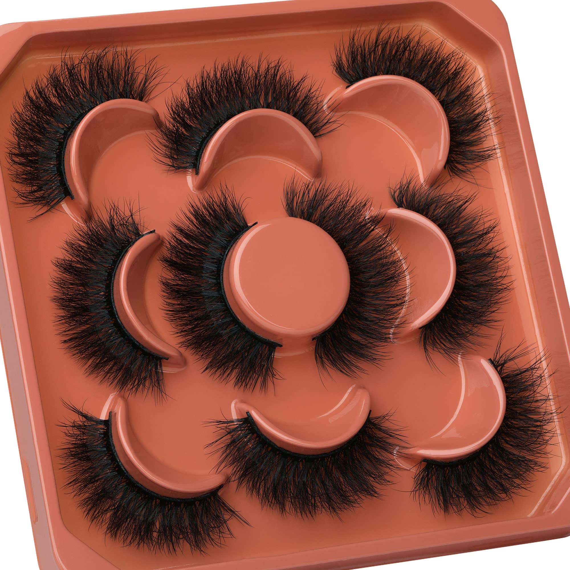 Focipeysa handcrafted-band lashes ensure flexible fit and beginner-friendly use.