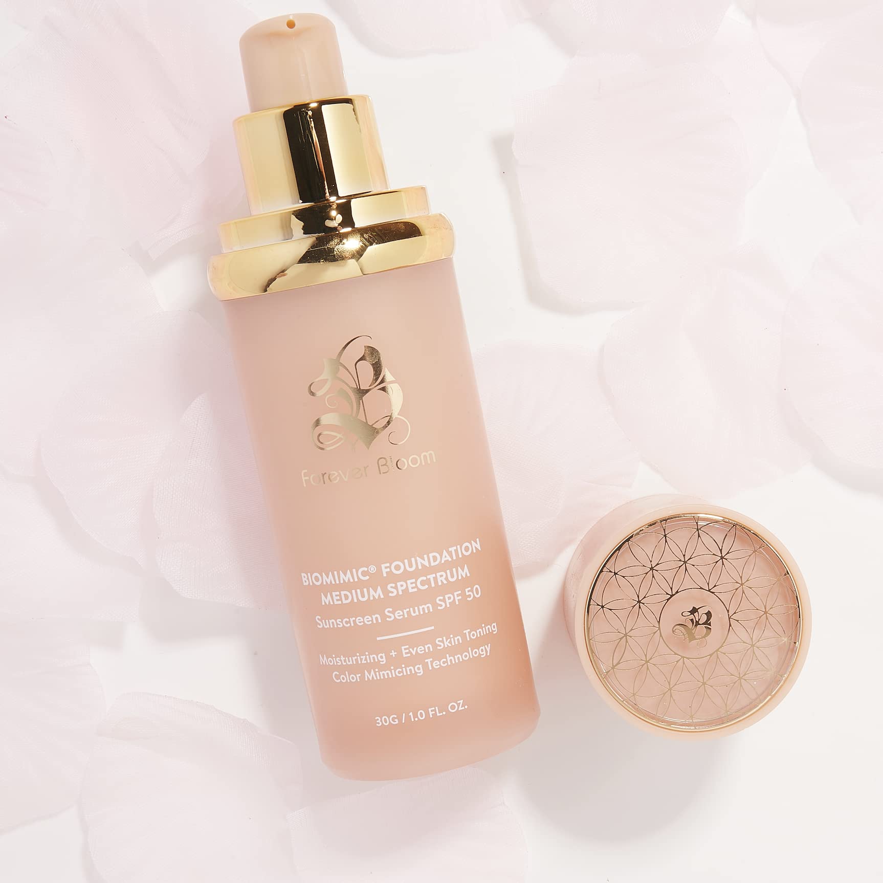 Sweat-proof finish of Forever Bloom Foundation suitable for workouts