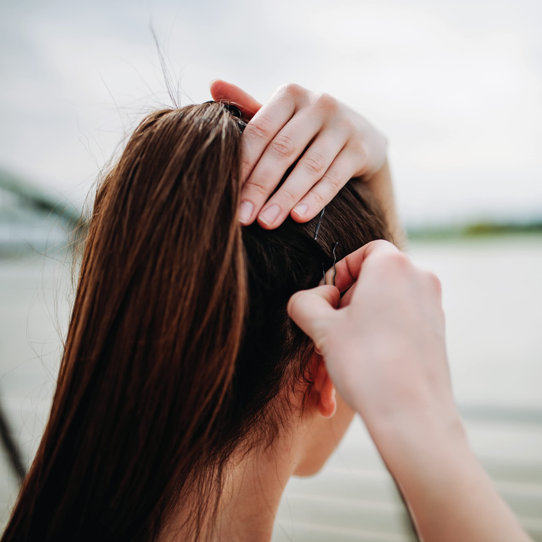 ForPro Bobby Pins ball-tipped pins reduce tugging and protect hair strands.