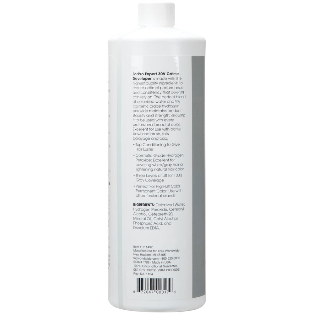 ForPro Expert 30V Creme Developer foil application for precise color deposit.