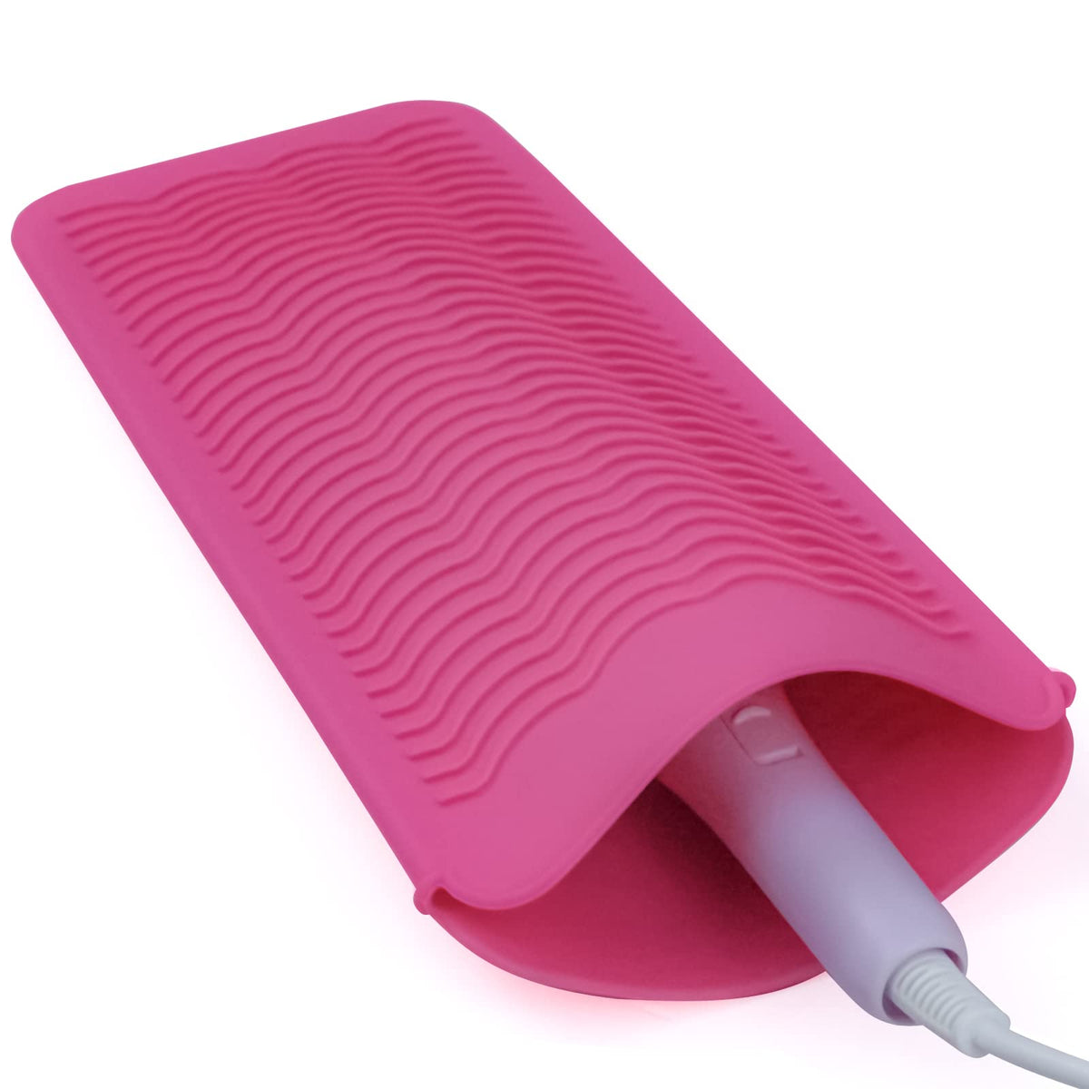 Fouews silicone heat-resistant mat and pink pouch protecting tools on a surface