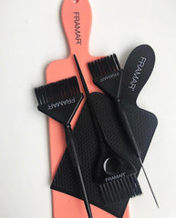 FRAMAR integrated handle design allows comfortable maneuvering while applying bleach or color