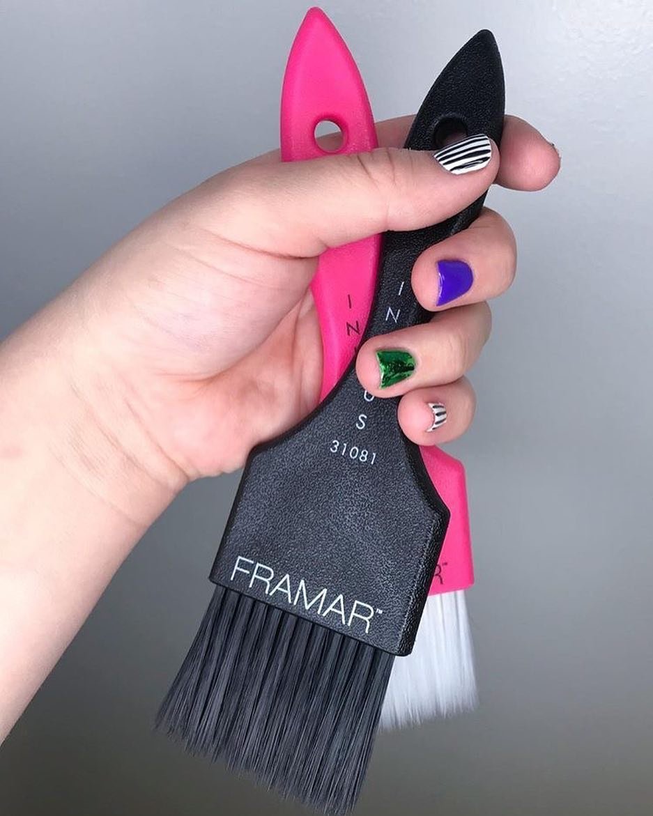Framar Power Painter AccuSoft bristles balance softness and stiffness.