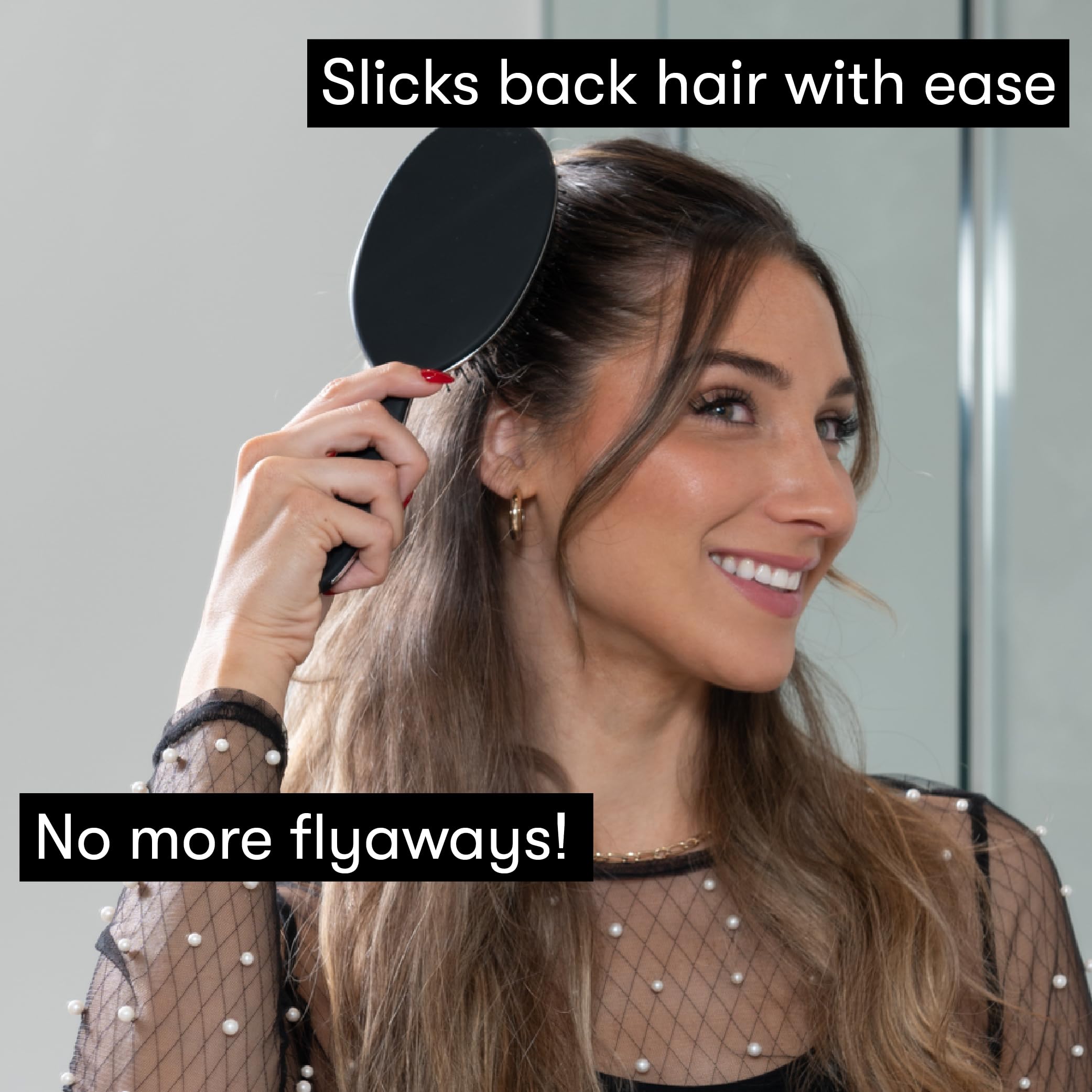 FRAMAR volume-boosting brush lifts roots for fuller, textured look