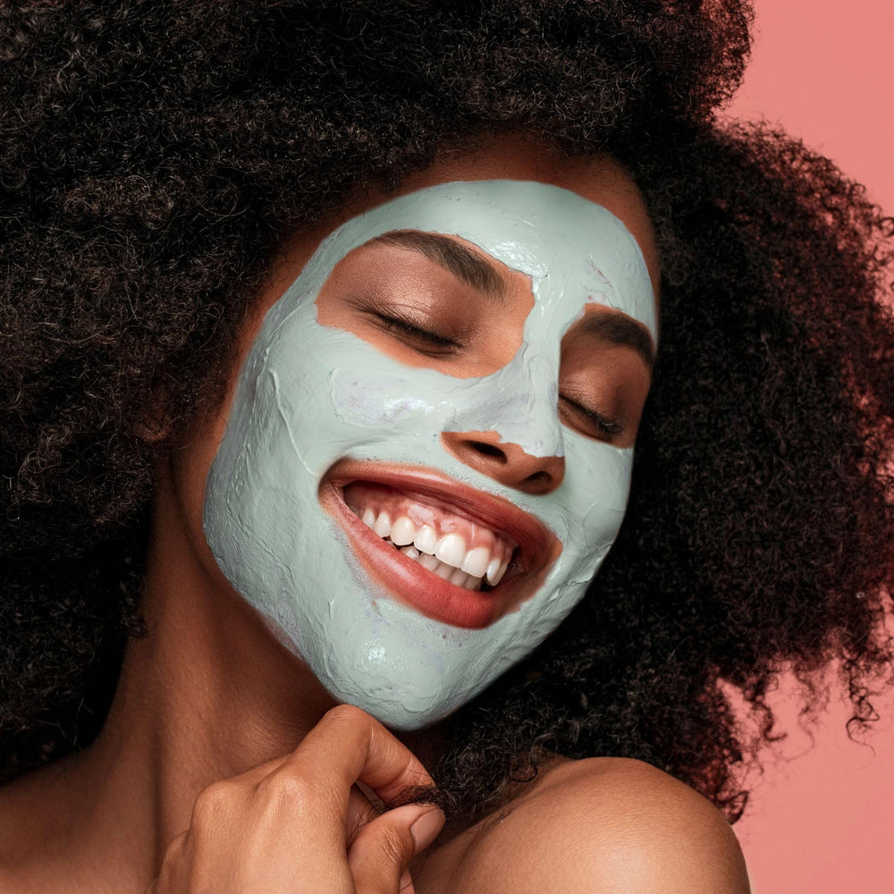Sleek Freeman Exotic Blends packaging highlighting clean ingredients and ethics