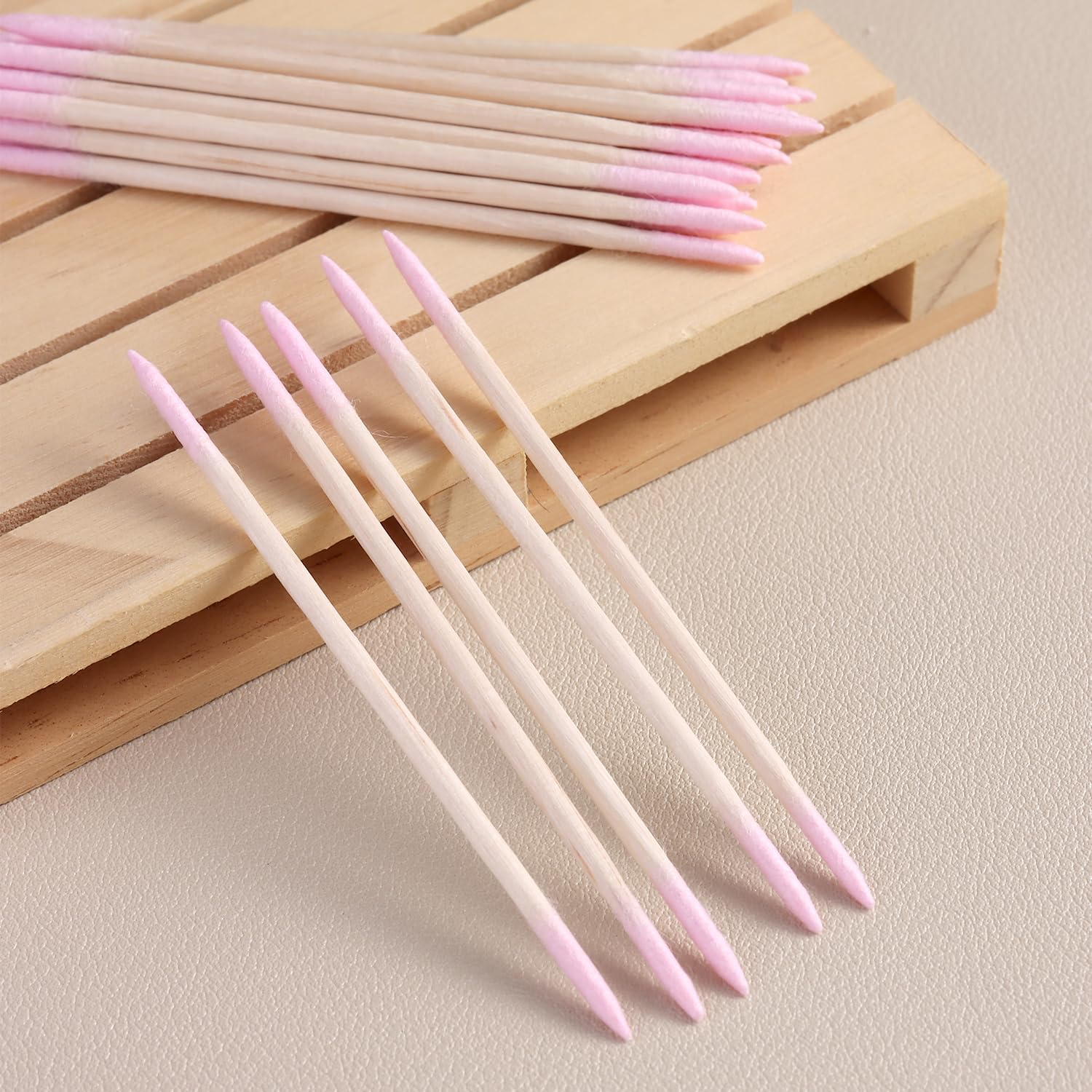 FSpronail makeup-applicator swabs aid brow, liner, and lip edge cleanups.
