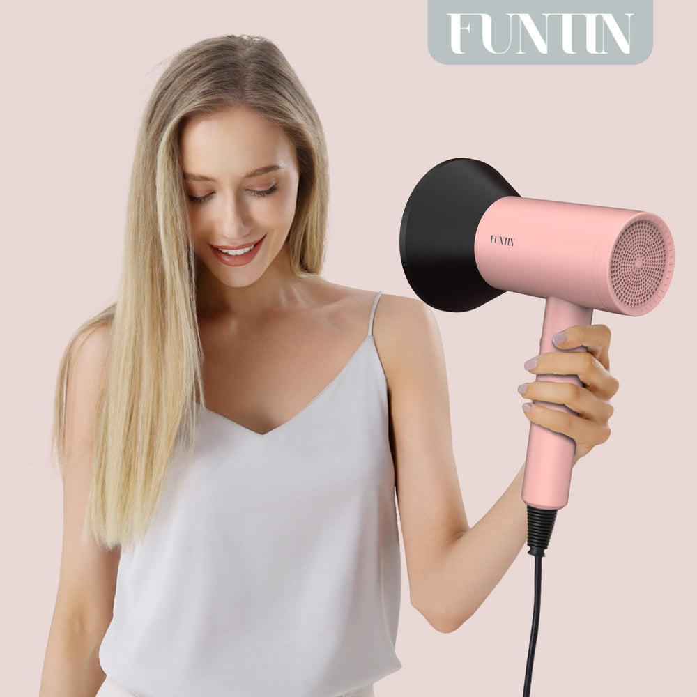 FUNTIN 1800W power with thermostatic control in baby pink
