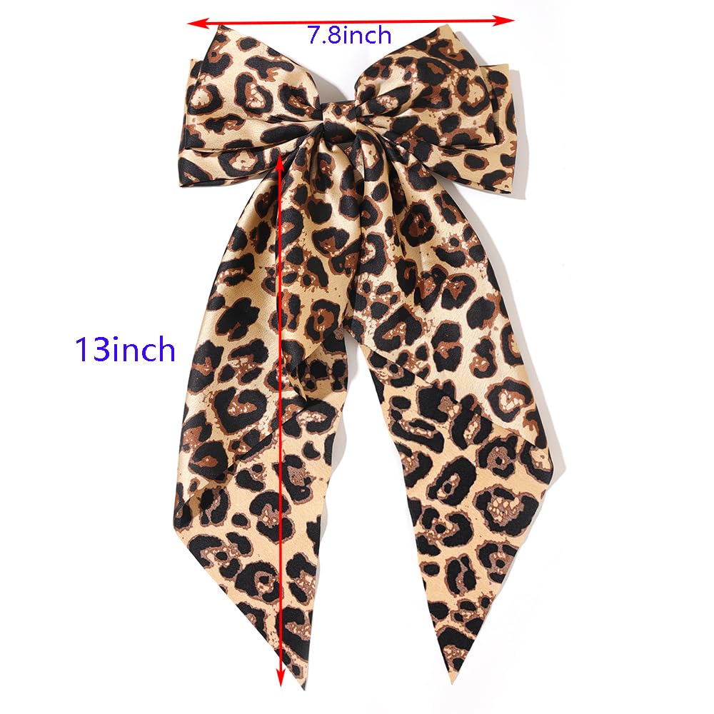 Furling Pompoms secure-clip hair bow demonstrates strong hold for all-day wear.
