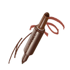 Delineador labial fwee con acabado satinado para precisión duradera.