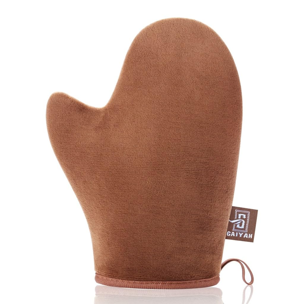 GAIYAH self tanning mitt applicator for smooth, streak-free results.