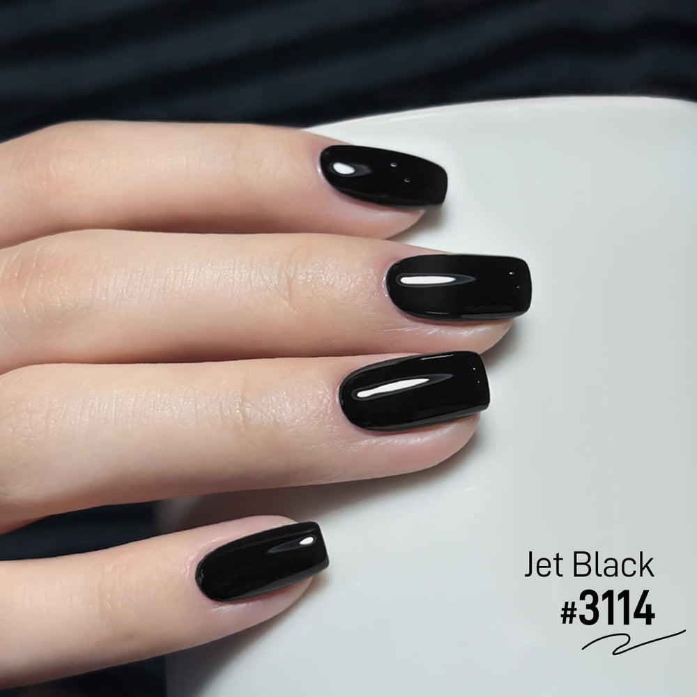 Close-up of cured gel finish in 60 seconds with GAOY polish.