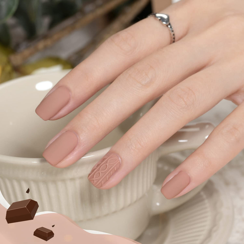 GAOY 16ml bottle provides long-lasting color for many home sessions.