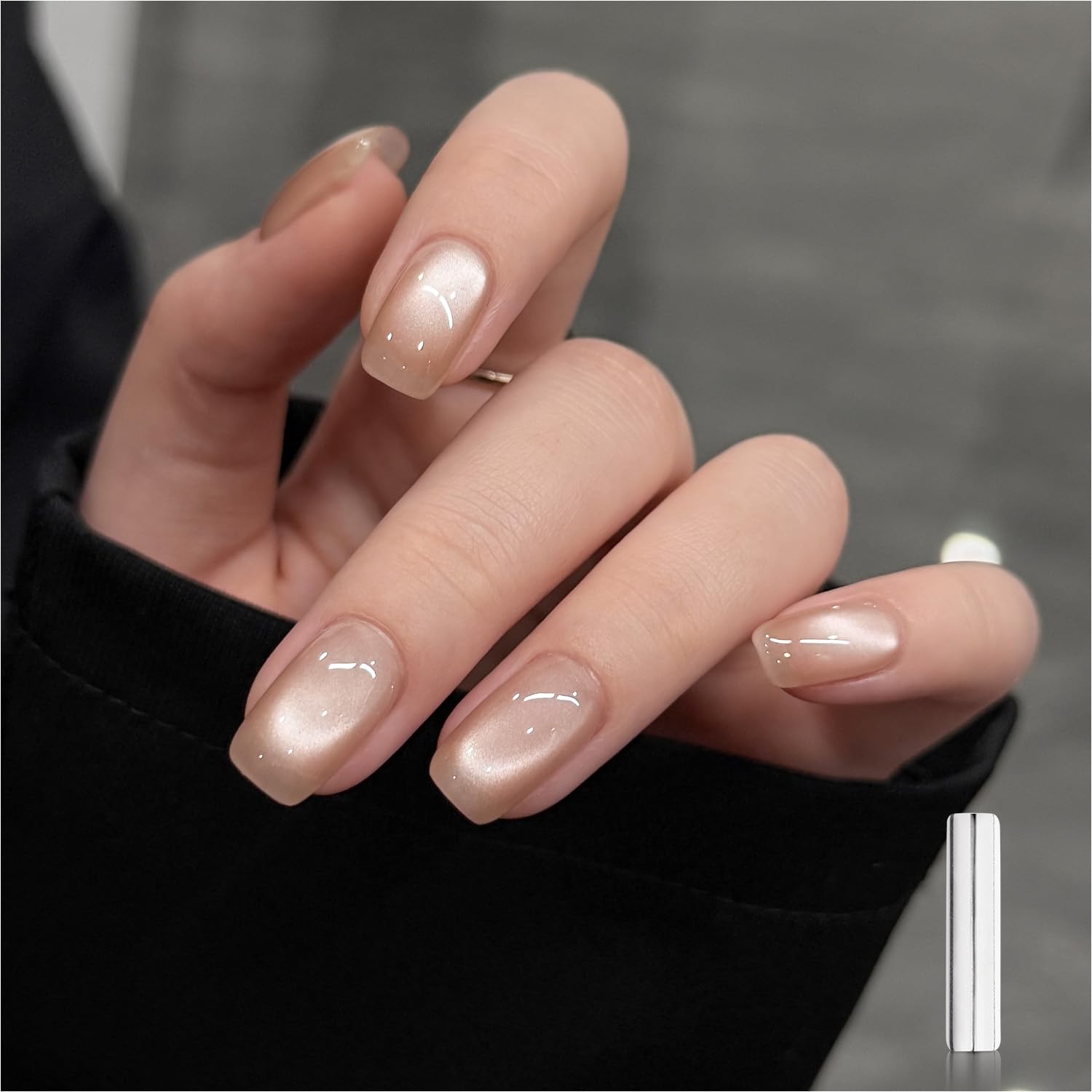 GAOY Nude Glassy Cat Eye botella de 16 ml con acabado holográfico duradero.