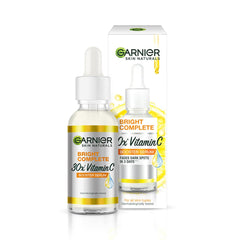 Garnier Bright Complete: botella del suero iluminador para piel opaca.