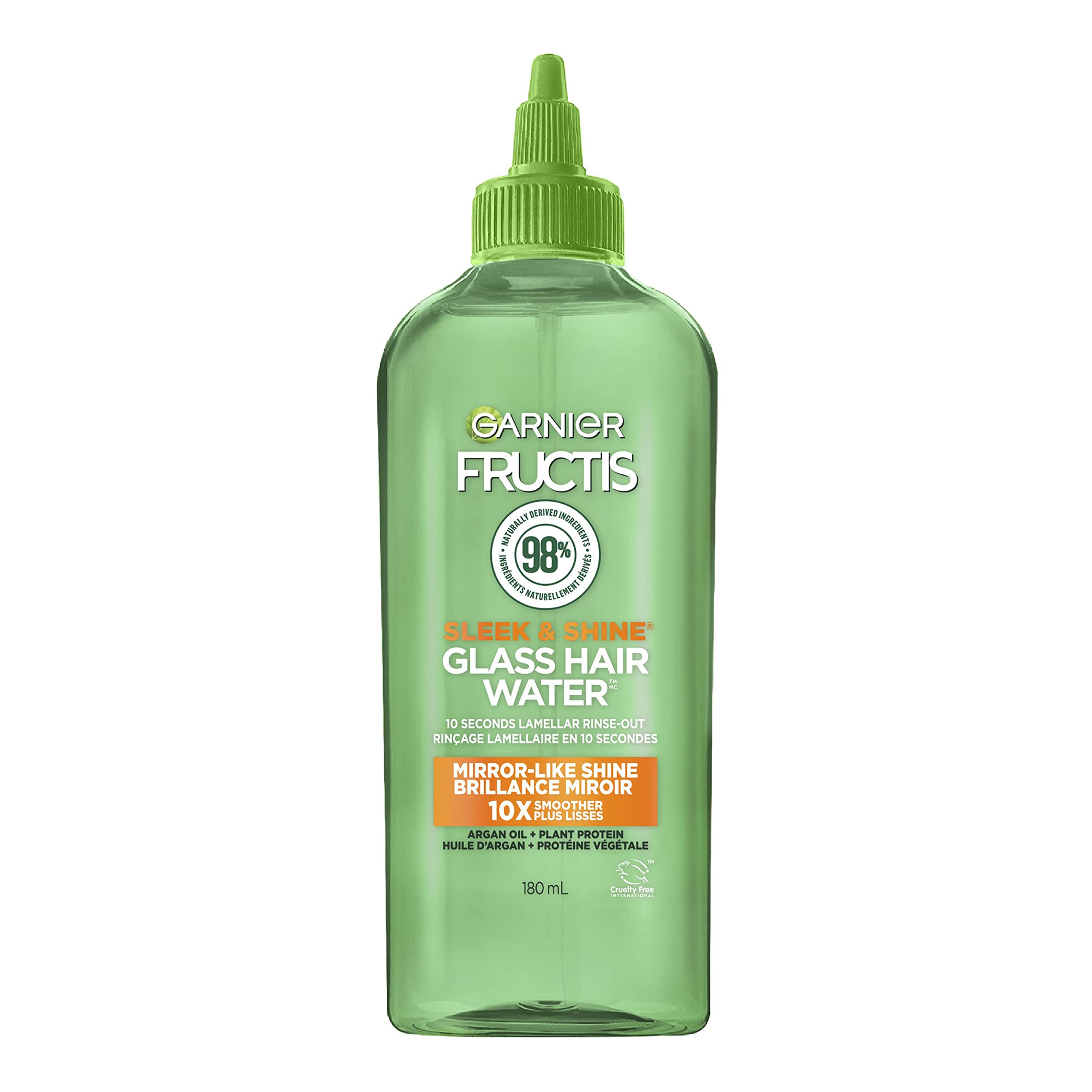 Garnier Fructis ofrece brillo de vidrio y cabello suave al instante.