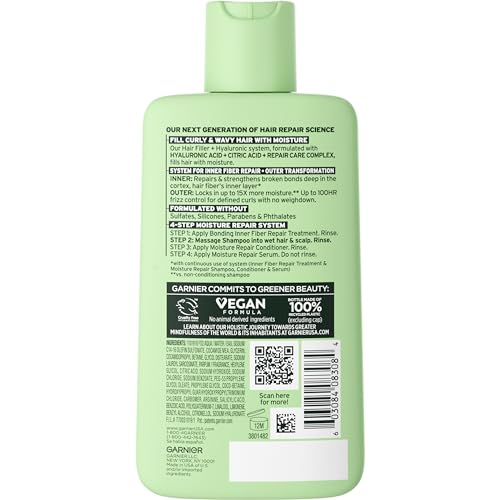 Primer plano de ingredientes: ácido hialuronico y ácido cítrico en Garnier Fructis.