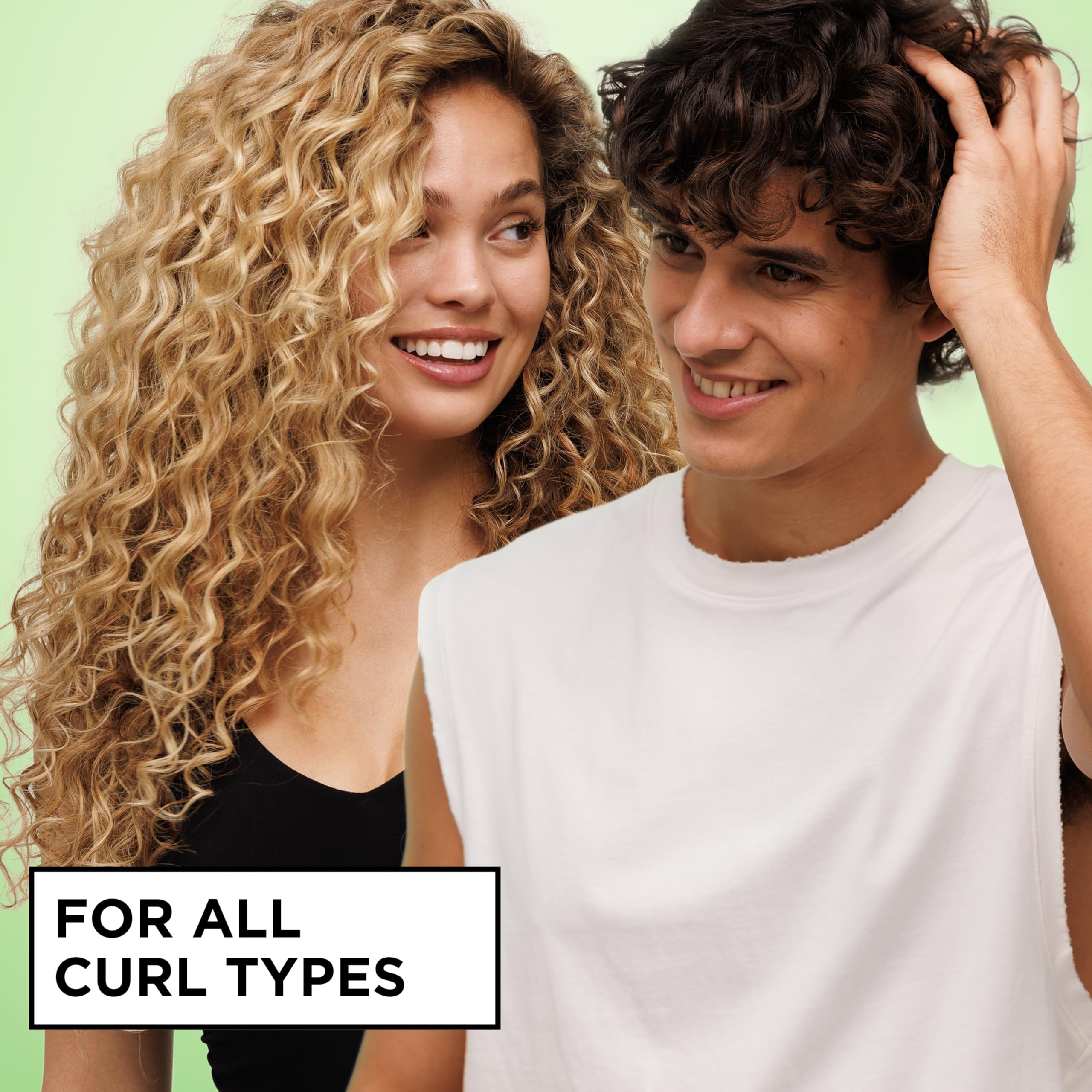 Rizos definidos con Curl Knot Melter tras el uso regular del producto