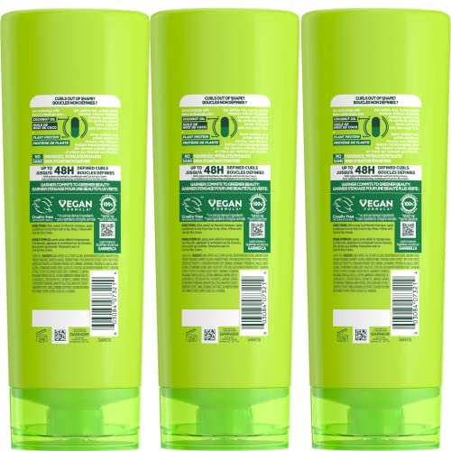 Garnier Fructis Curl Nourish, envase de 3 unidades para el cuidado de rizos.