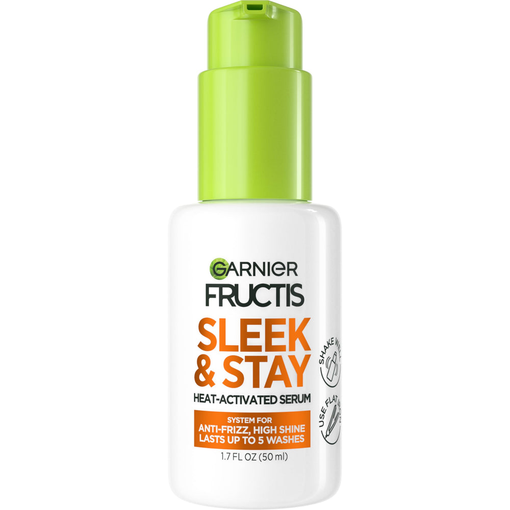 Garnier Fructis Sleek and Stay serum envase claro, ideal para brillo duradero.