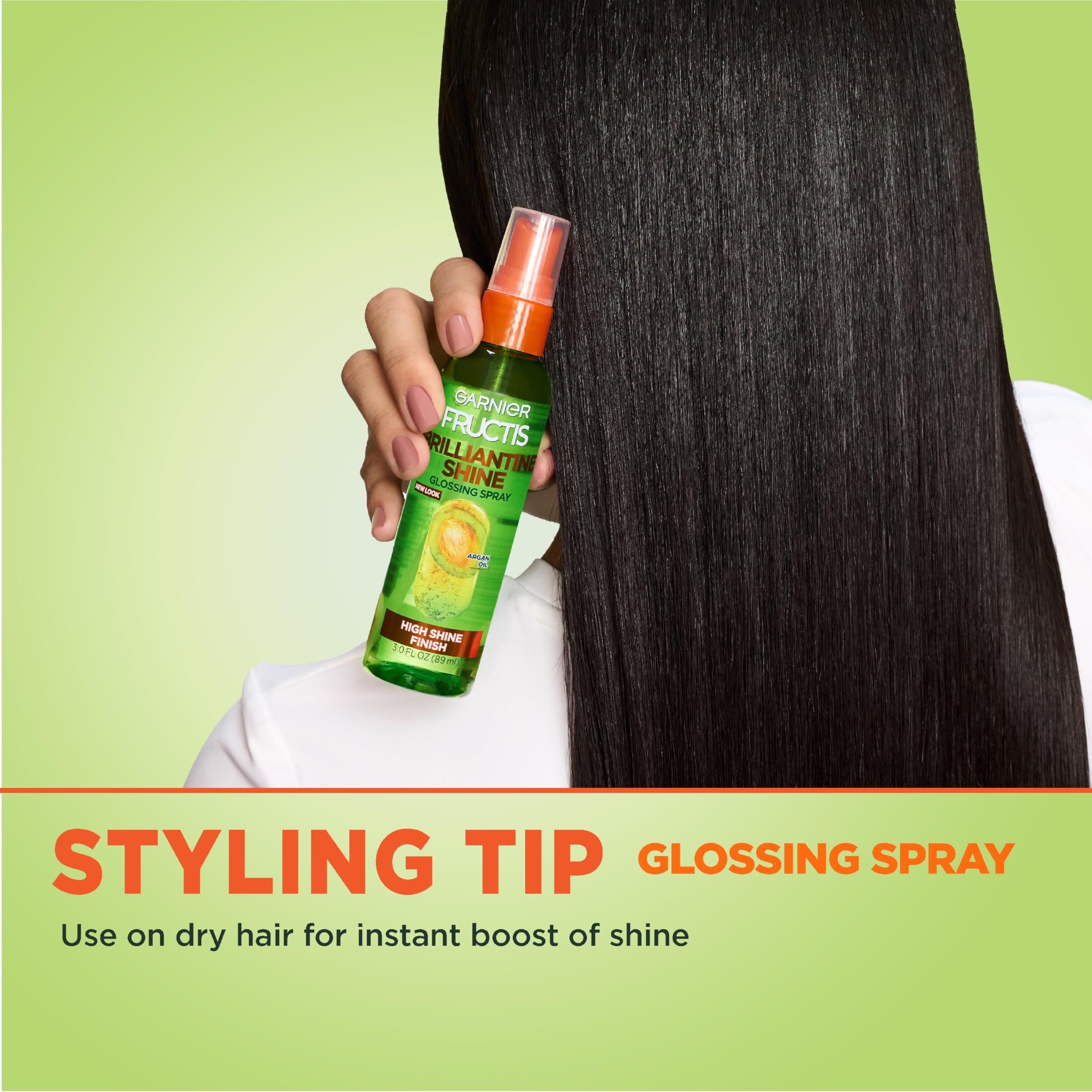 Garnier Fructis Style Brilliantine ayuda a lograr un look liso y con brillo.