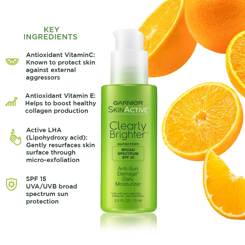 Garnier SkinActive Clearly Brighter SPF 30, textura suave para piel uniforme.