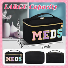 Geetery travel cosmetic bag zipper close-up showing smooth opening.