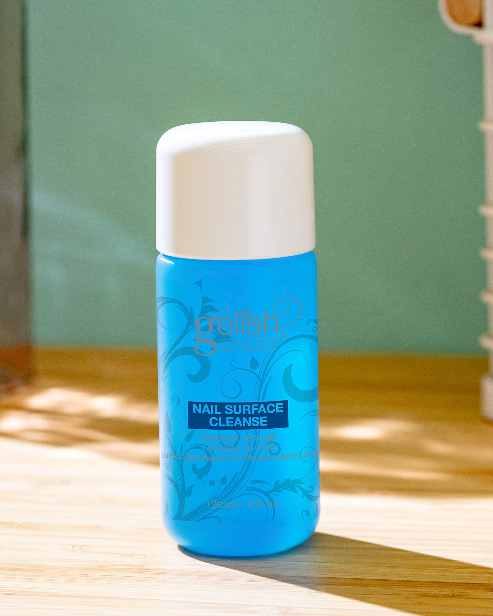 Gelish Nail Surface Cleanse provides a high-shine finish for glossy nails.