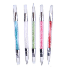 GEMBITYFUL nail art silicone pen with handle detail for precise carving at home.
