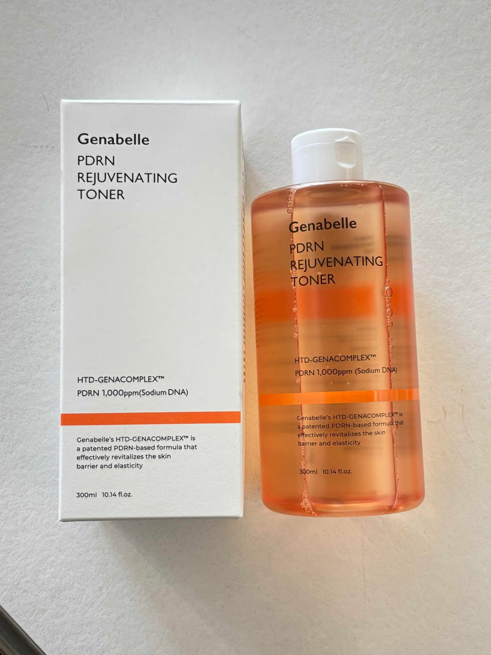 Genabelle PDRN Toner includes Panthenol and Hyaluronic acid for hydration
