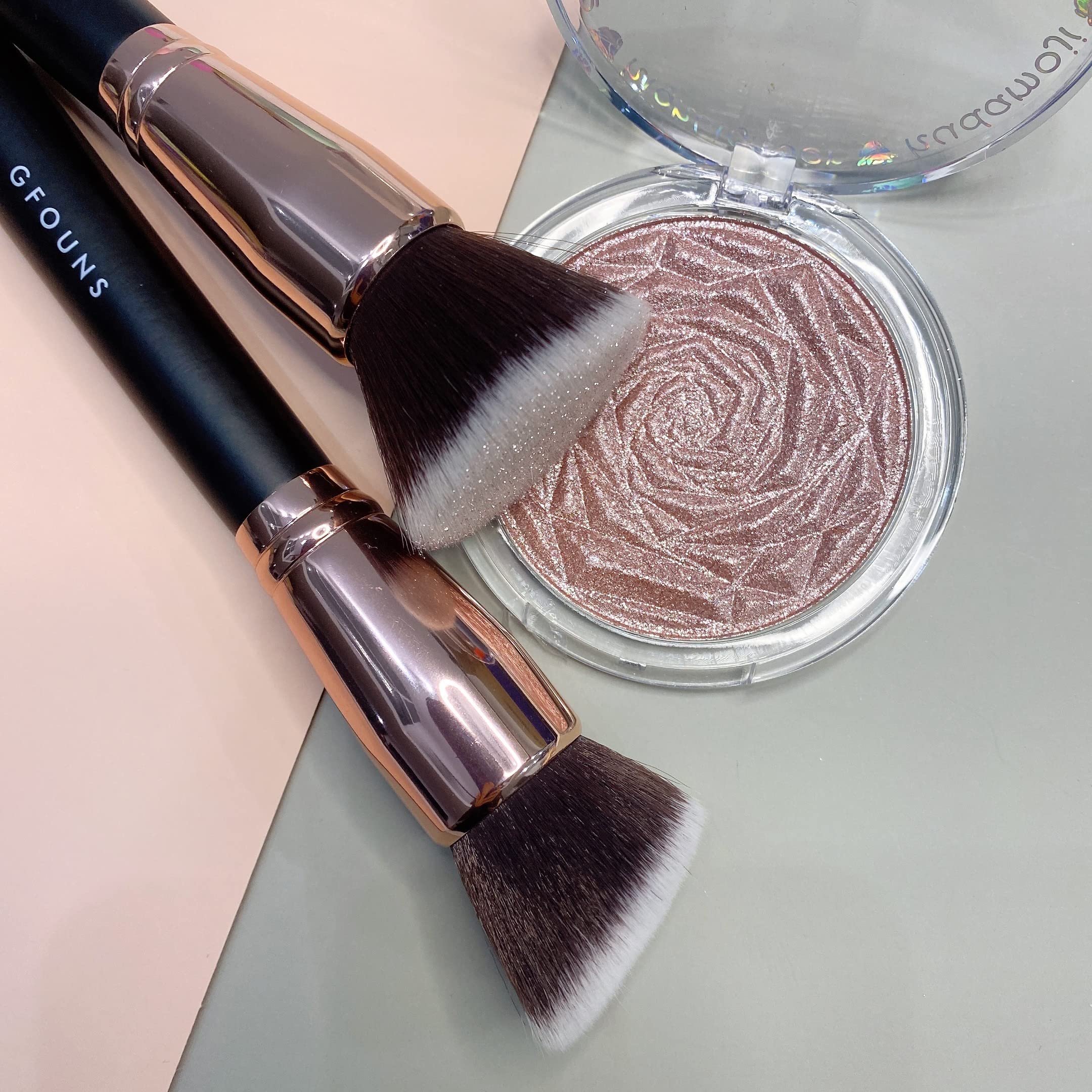 GFOUNS non-slip grip handle offers comfortable control during makeup