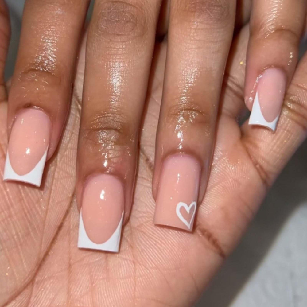 Gifiky nude coffin press-on nails for salon-like at-home manicure.