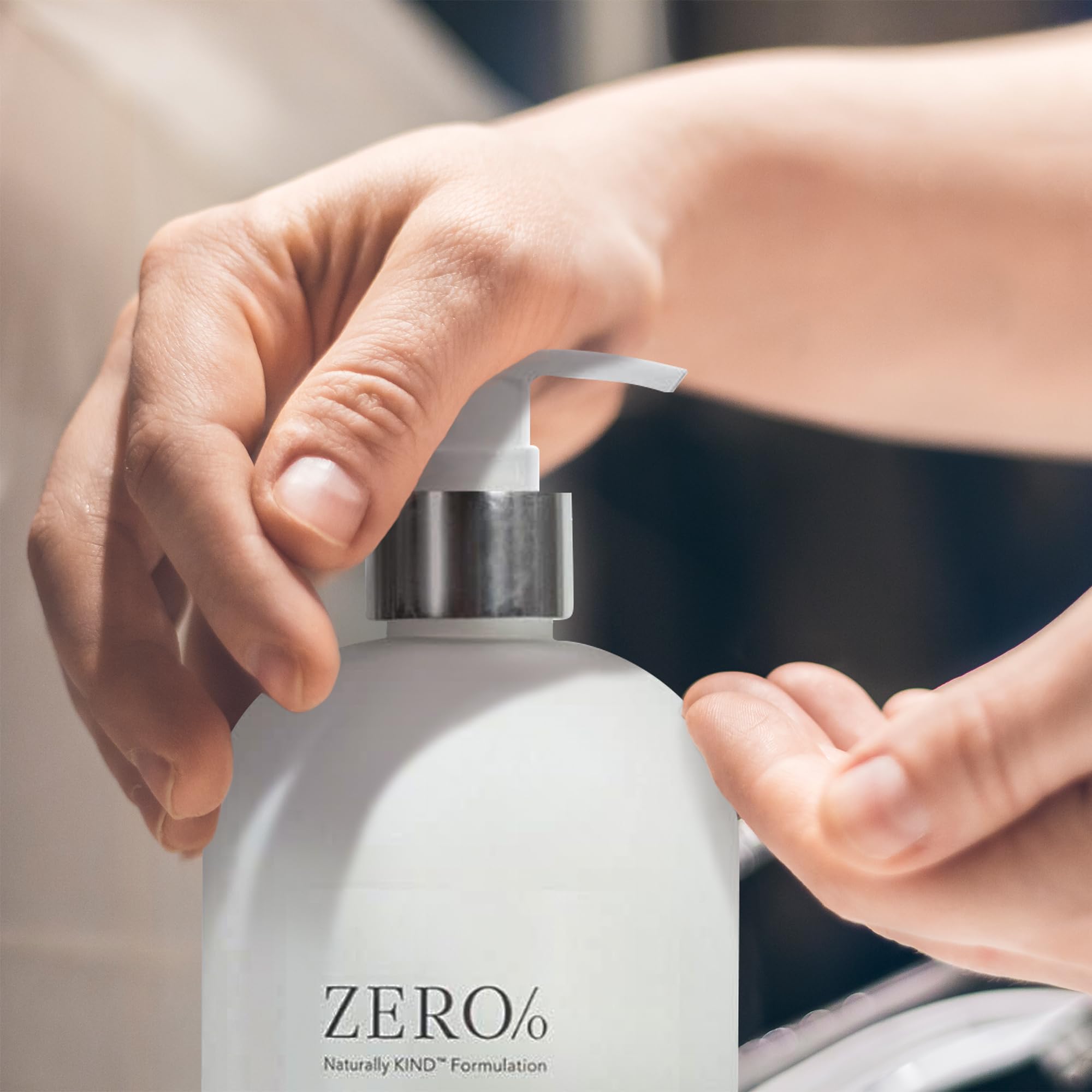 Eco-friendly packaging of Gilchrist & Soames Zero% Body Lotion