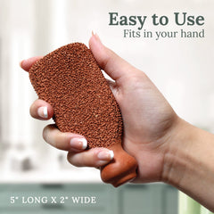GILDEN TREE ergonomic grip for comfortable, secure handling during pedicure