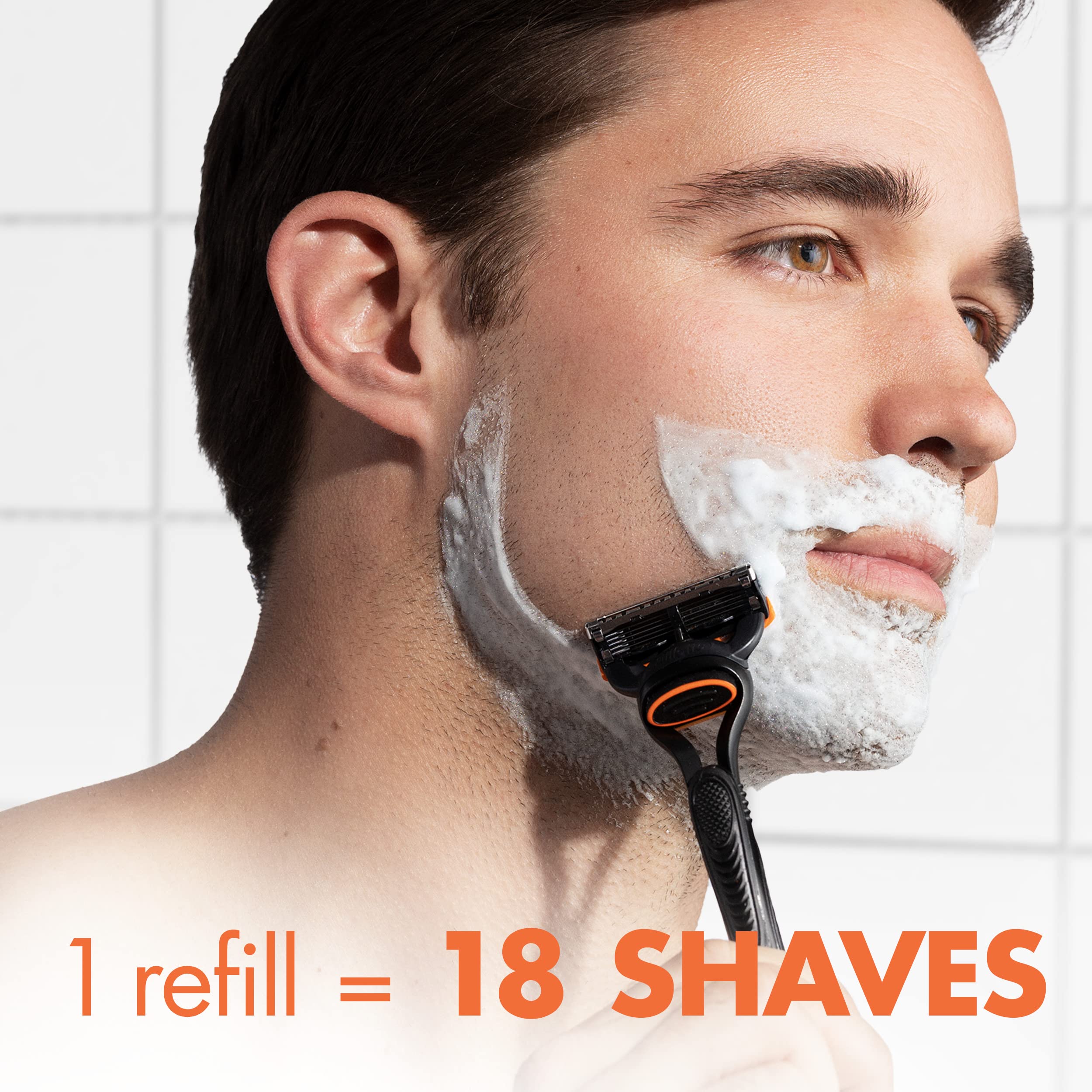 Gillette Fusion5 precision-trimmer back for easy reach to hard-to-reach areas
